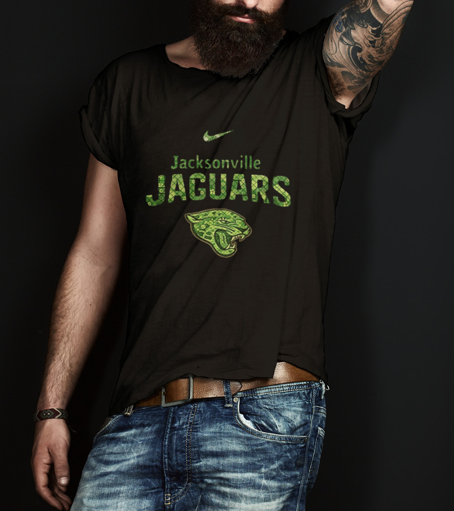 Jacksonville Jaguars X Snoopy Who Needs Luck T-Shirt