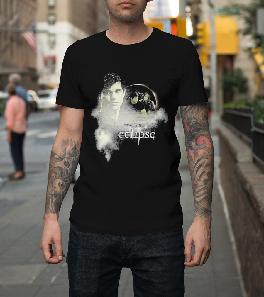 Timothee Chalamet The Twilight Saga Eclipse Crescent Moon T-Shirt