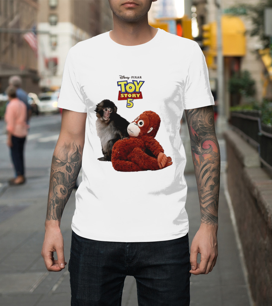 Disney Pixar Toy Story 5 Macaco Punch Stuffed Monkey T-Shirt