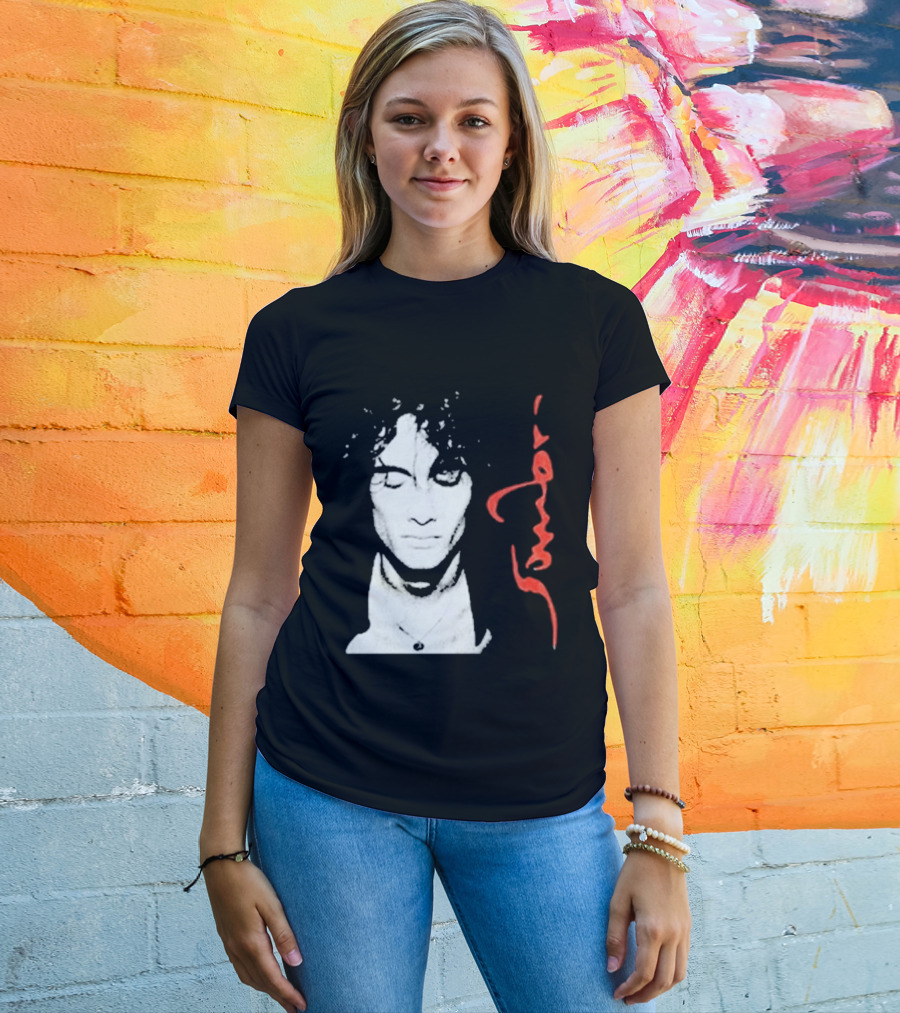 Sombr Facecard Tea Abstract Monochrome Red Accents T-Shirt