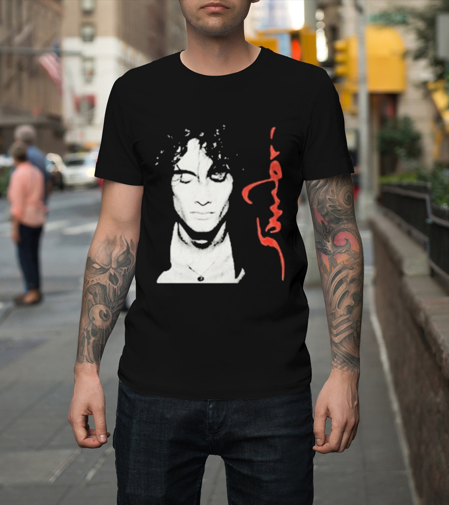 Sombr Facecard Tea Abstract Monochrome Red Accents T-Shirt