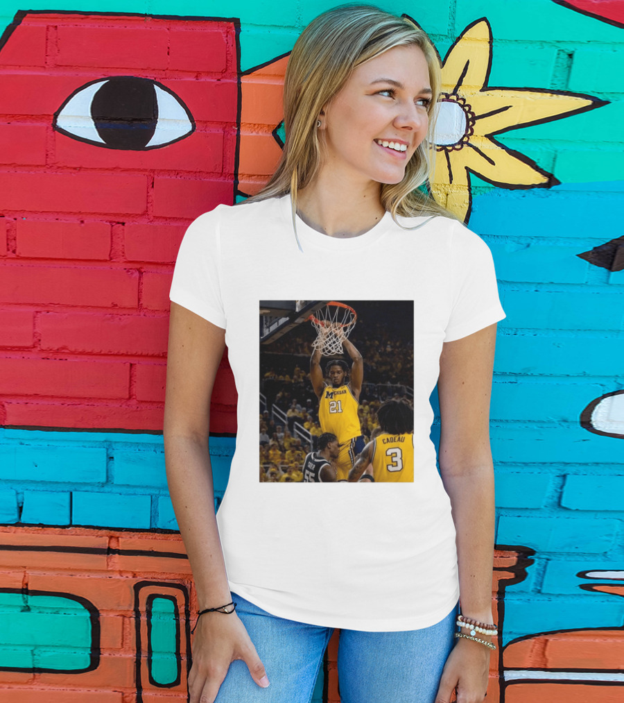 Morez Johnson Jr. Dunk Michigan Vs Carr Cadeau Basketball Moment T-Shirt