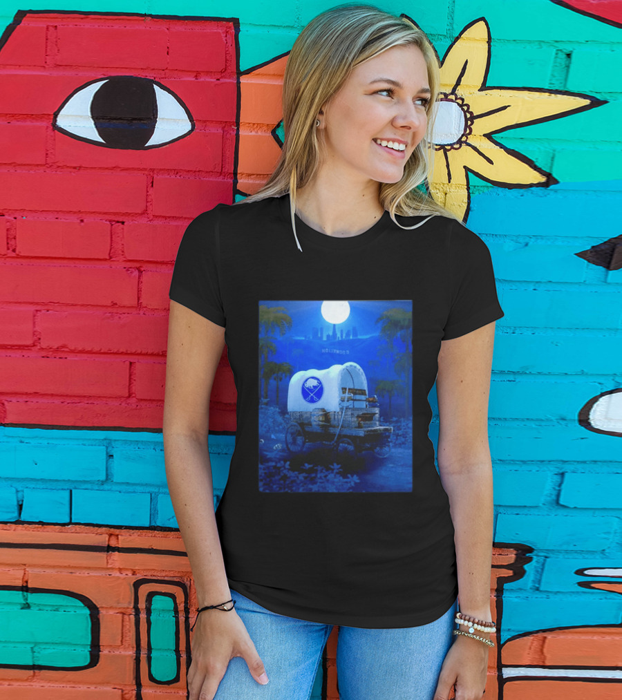 Buffalo Sabres Covered Wagon Hollywood Full Moon Scene T-Shirt