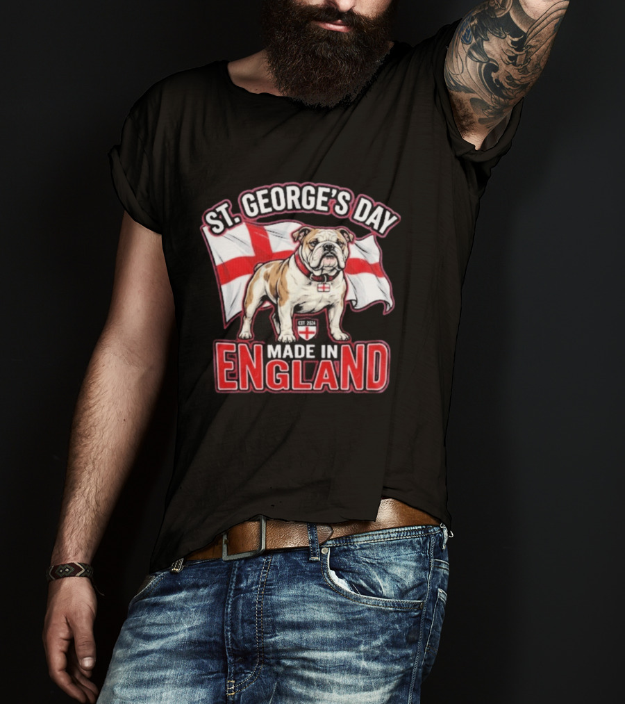 St George's Day Bulldog England Made In England T-Shirt