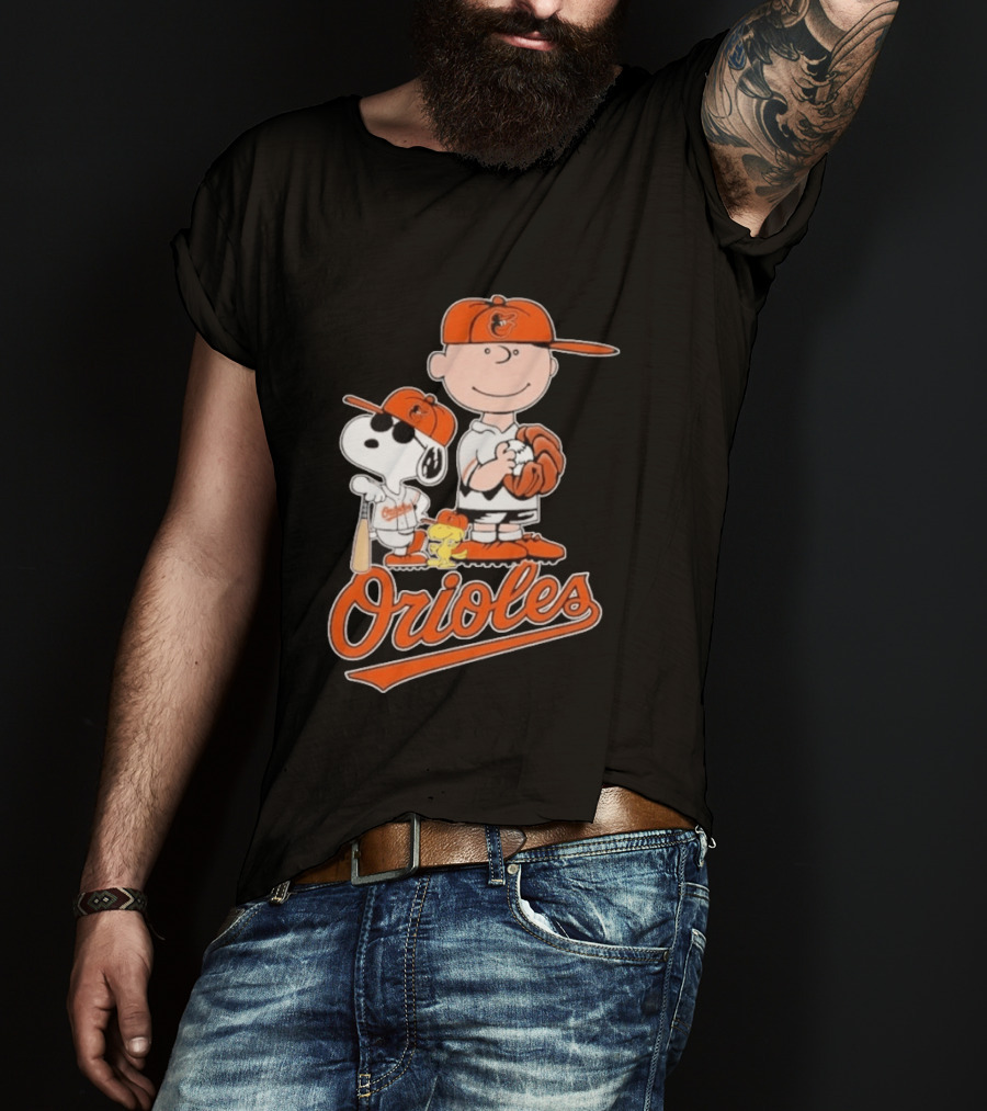 2026 Snoopy Charlie Brown Peanuts Baseball Orioles T-Shirt