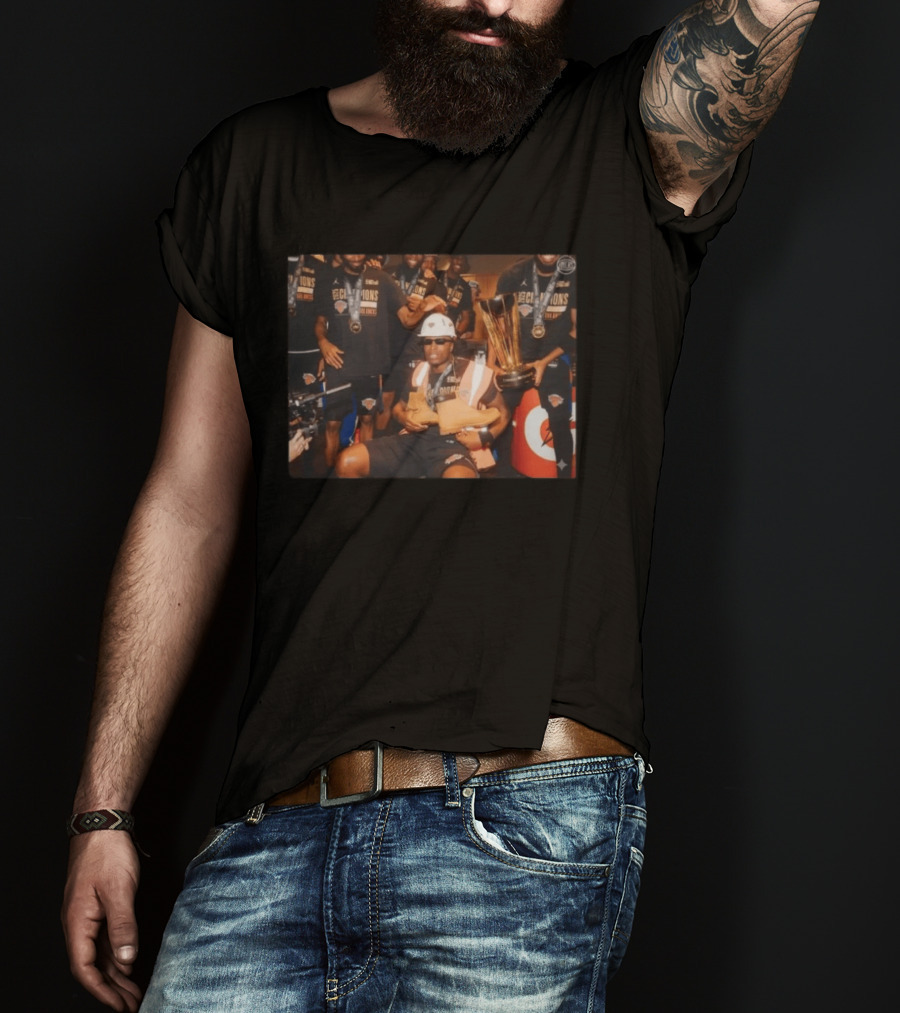 New York Knicks NBA Champions Celebration Locker Room Trophy T-Shirt