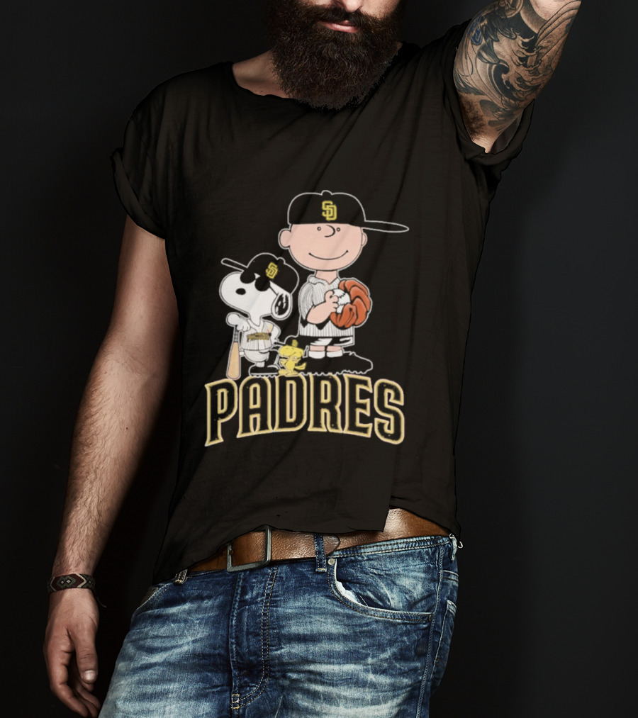 Padres Snoopy Charlie Brown Woodstock Baseball Peanuts T-Shirt
