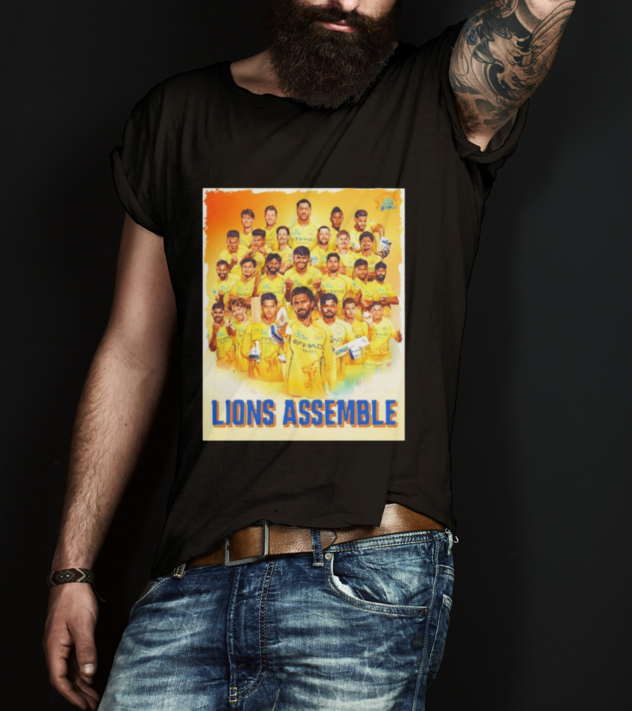 Raring To Roar Lions Assemble Chennai Super Kings Team Celebration T-Shirt