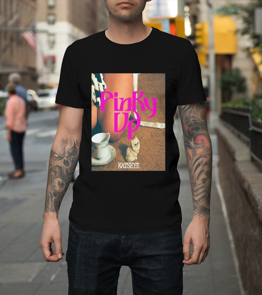 Katseye Pinky Up Vintage Cup And Cat Figurine T-Shirt