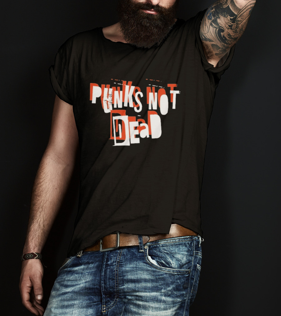 Punks Not Dead 76 26 Distorted T-Shirt