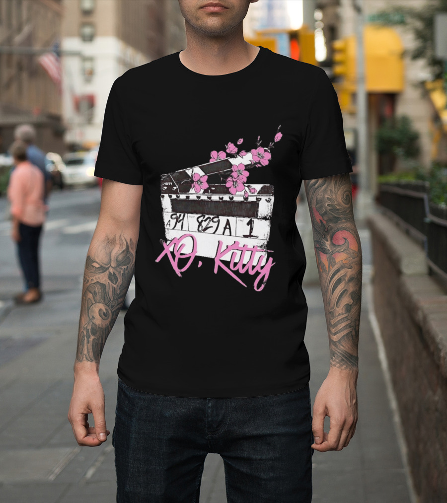 XO Kitty Film Clapperboard With Pink Flowers T-Shirt