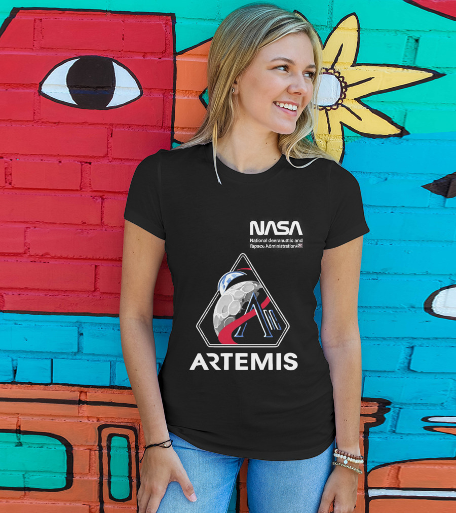 NASA Artemis 2 Mission Moon Exploration T-Shirt