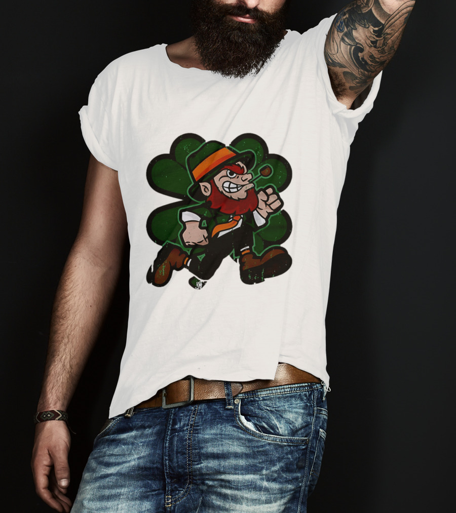 Leprechaun St. Patrick's Day Four Leaf Clover Smoking Pipe Vintage Irish T-Shirt