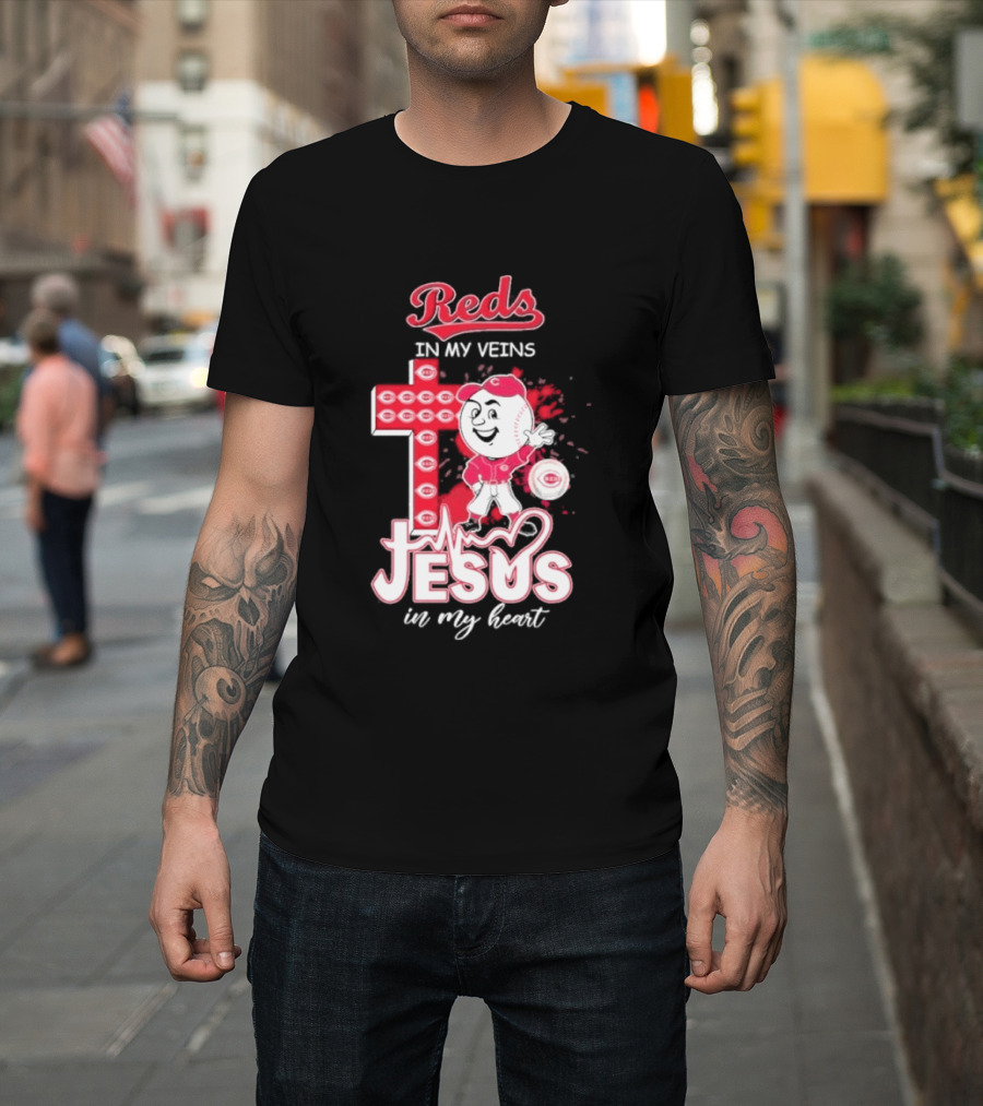 Reds In My Veins Jesus In My Heart Baseball Cross T-Shirt