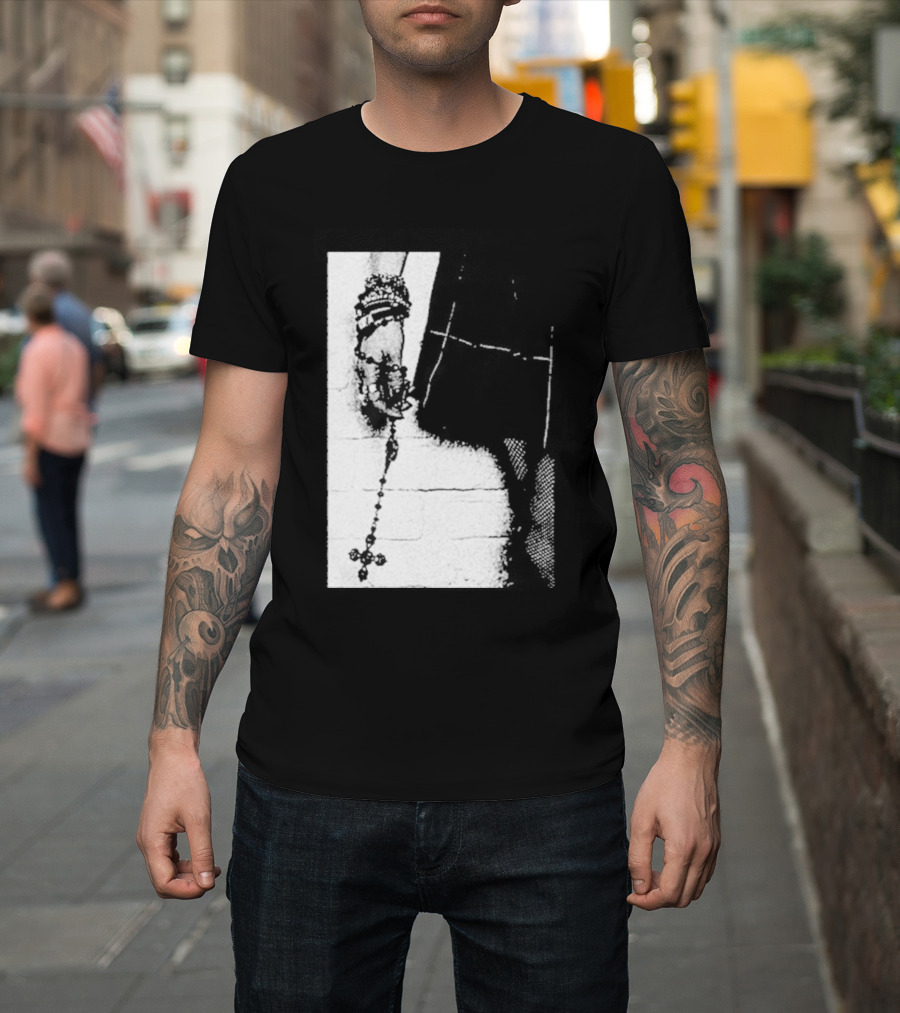 The Pretty Reckless Rosary Baphomet XScreaming T-Shirt