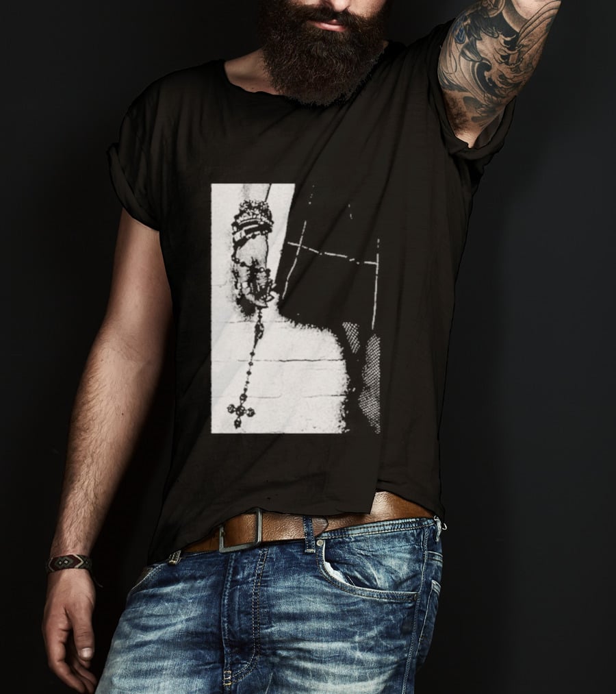 The Pretty Reckless Rosary Baphomet XScreaming T-Shirt