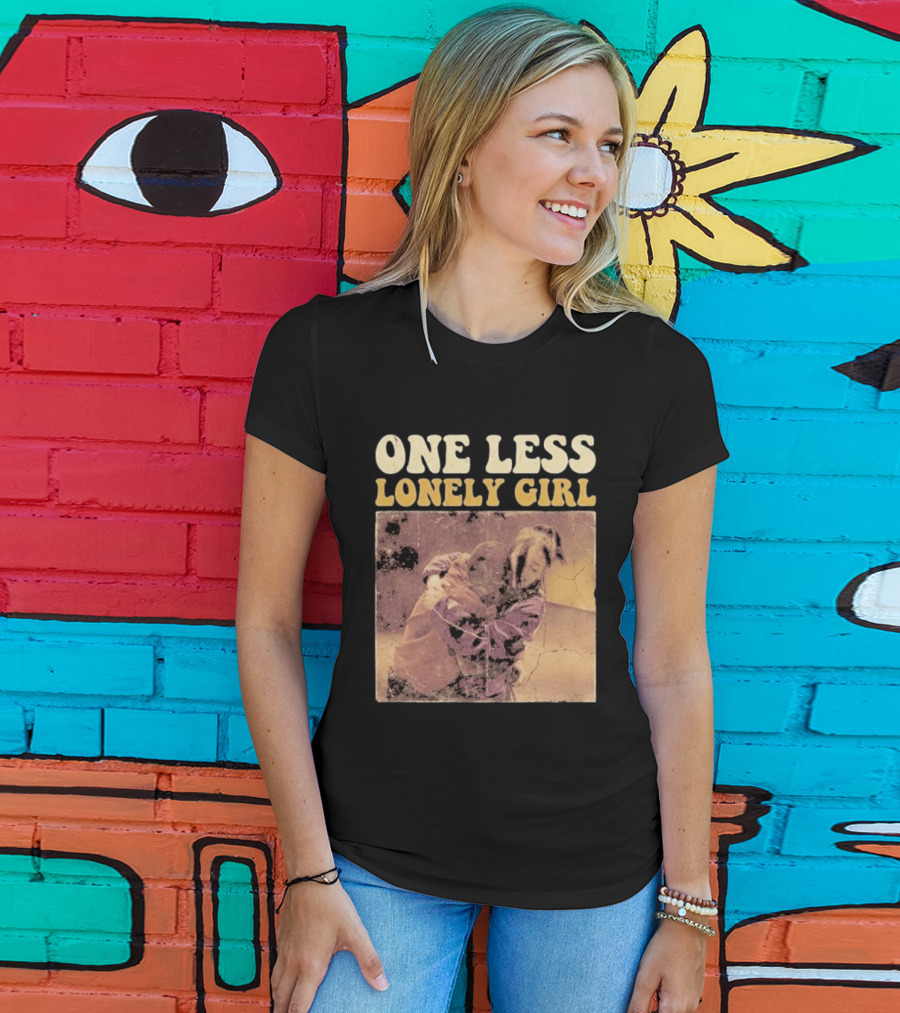 Billie Eilish Justin Bieber One Less Lonely Girl Vintage Style Hug Scene T-Shirt