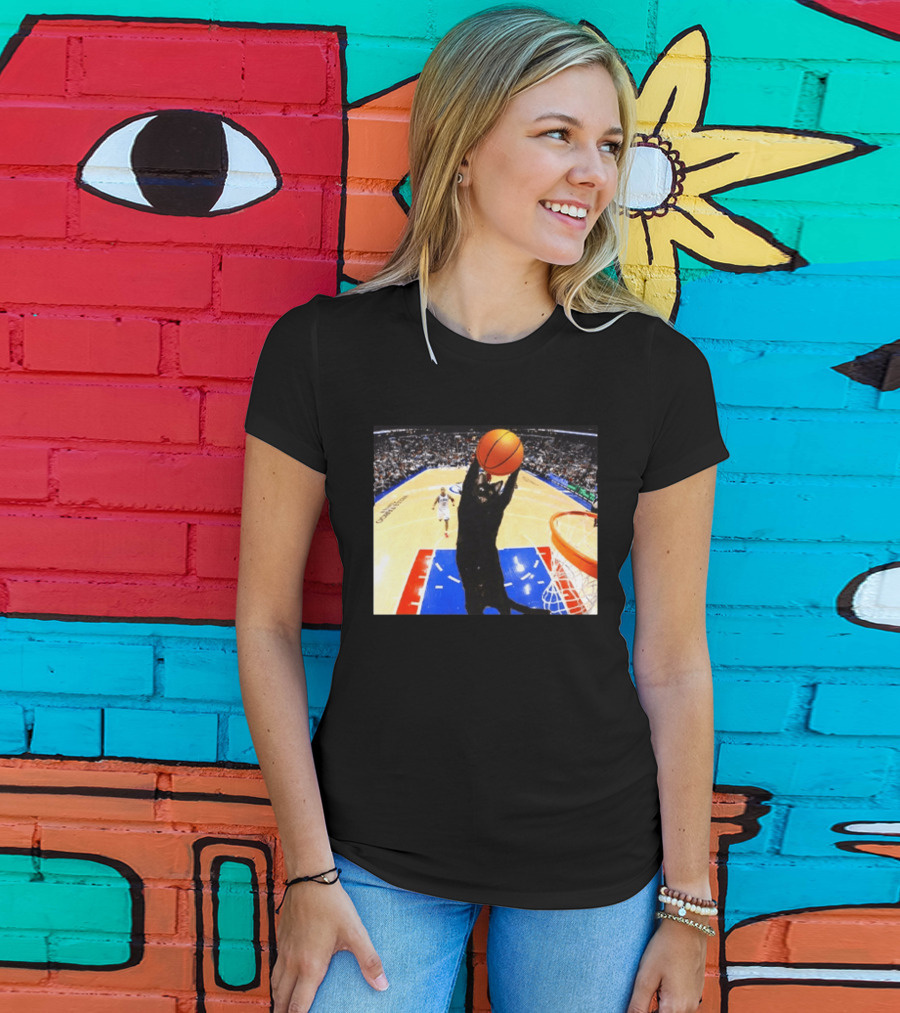 Jarrett Allen Cat Dunking Basketball On Court T-Shirt