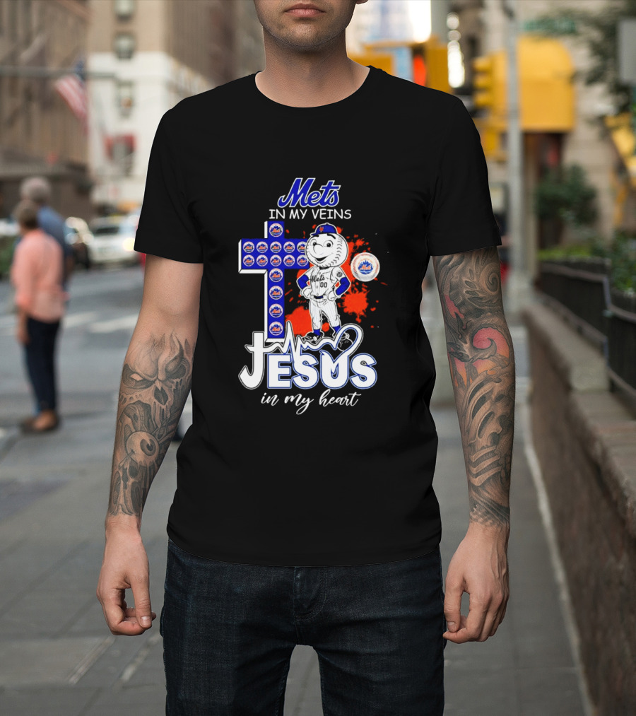 Mets In My Veins Jesus In My Heart Cross And Baseball T-Shirt