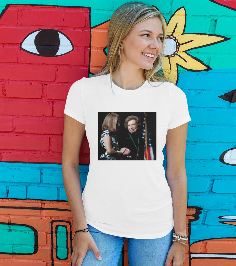 Doris Fisher Co Founder Of The Gap Remembering Legacy And Contributions T-Shirt