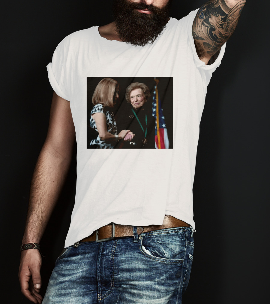 Doris Fisher Co Founder Of The Gap Remembering Legacy And Contributions T-Shirt