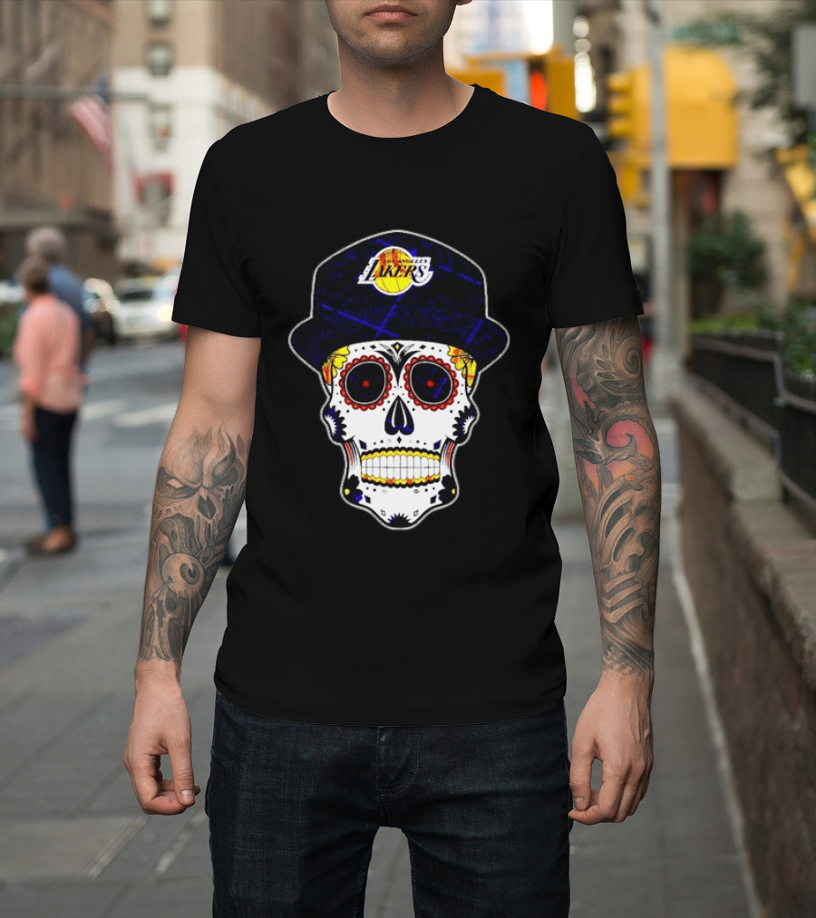Los Angeles Lakers Sugar Skull Día De Muertos Hat Butterfly T-Shirt