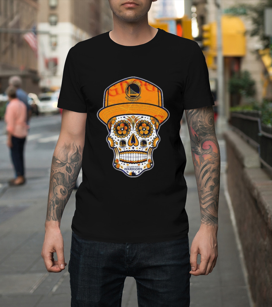 Golden State Warriors Sugar Skull Día De Muertos Cap And Floral T-Shirt