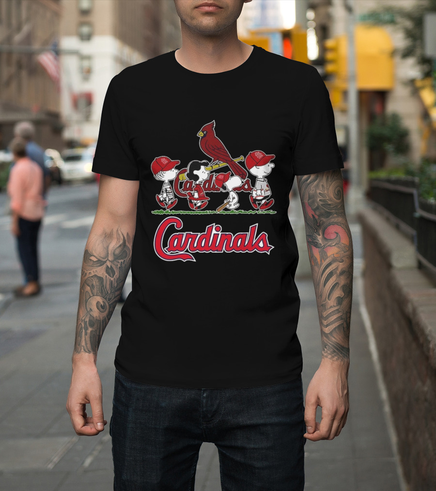 St. Louis Cardinals Peanuts Snoopy Charlie Brown Lucy Baseball T-Shirt