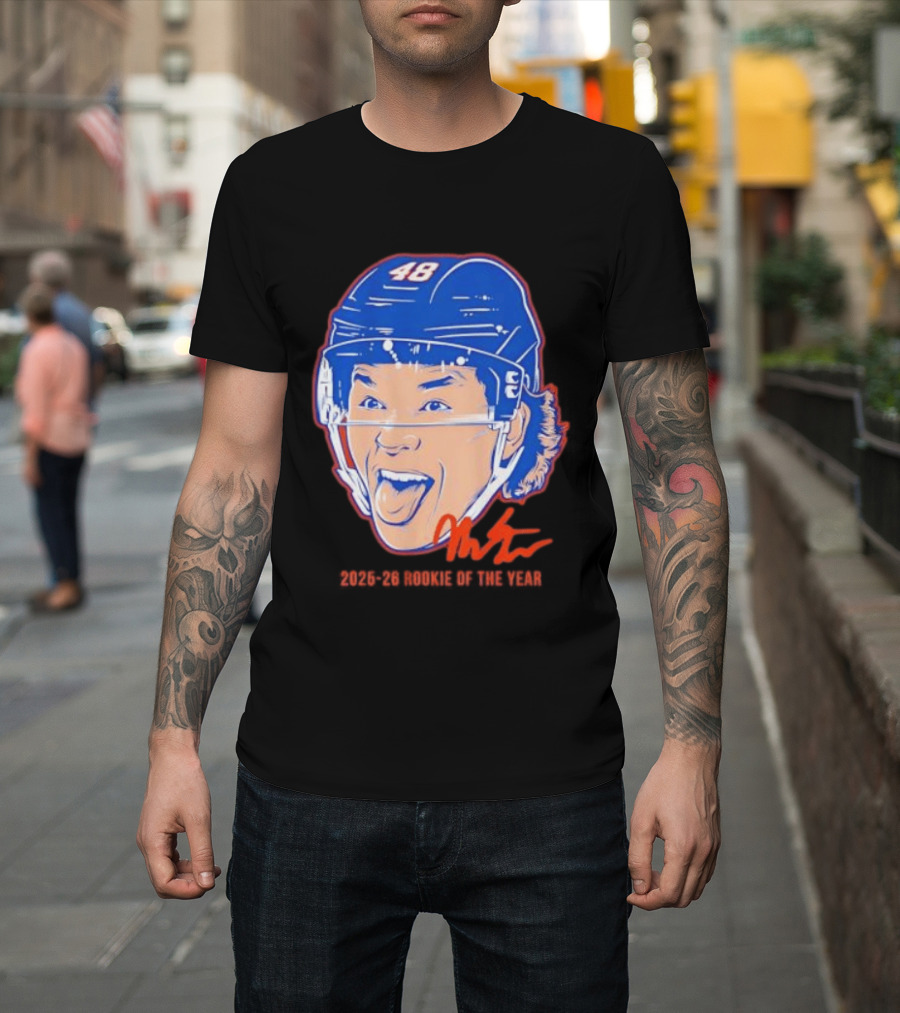 Matthew Schaefer Islanders ROTY 2025 26 Swag Helmet 48 Signature T-Shirt