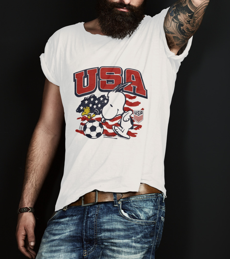 USA Soccer Snoopy And Woodstock Peanuts Characters With American Flag T-Shirt