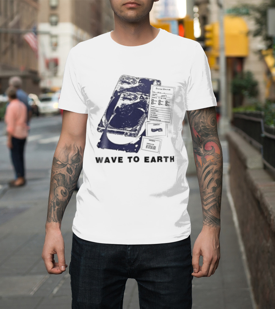 Wave To Earth Vintage Cassette Player Aesthetic T-Shirt