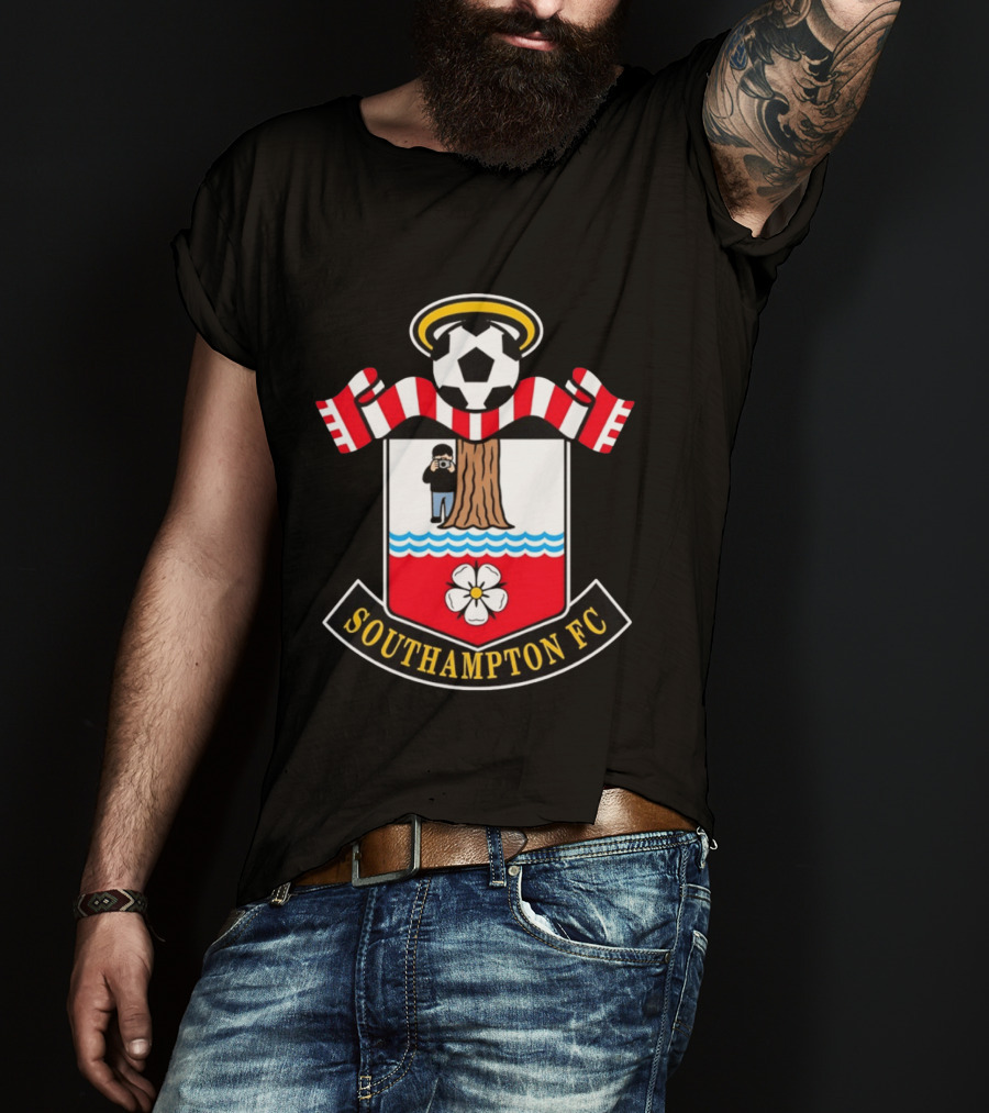 Southampton FC Crest Meme Tree Photographer Football T-Shirt