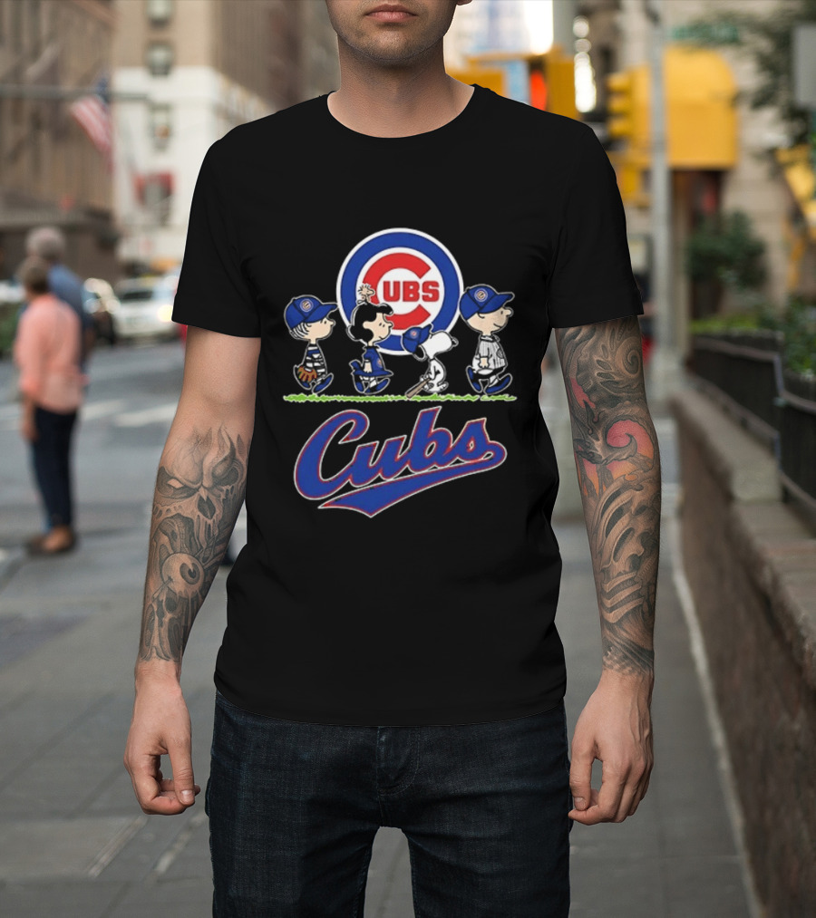 Snoopy Charlie Brown Linus Lucy Chicago Cubs 2026 T-Shirt