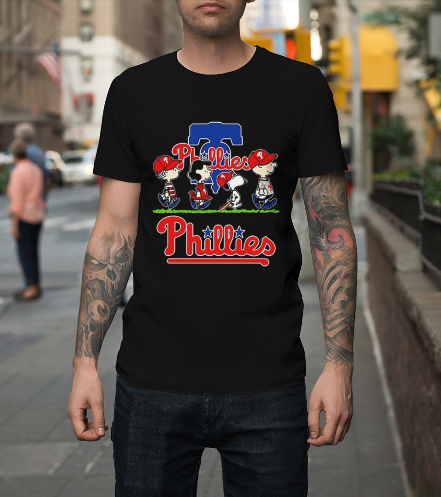 Snoopy Charlie Brown Linus Lucy Phillies Baseball 2026 T-Shirt