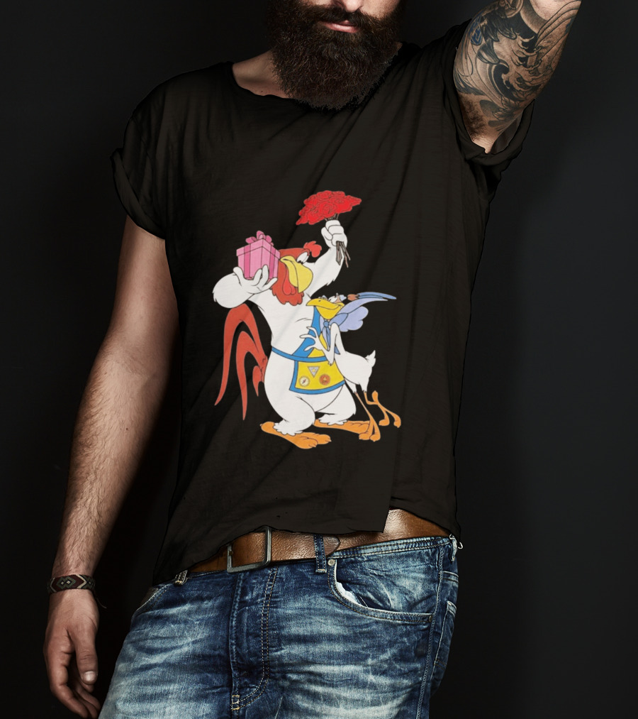 Foghorn Leghorn Miss Prissy Holding Roses And Gift Valentine Looney Tunes T-Shirt