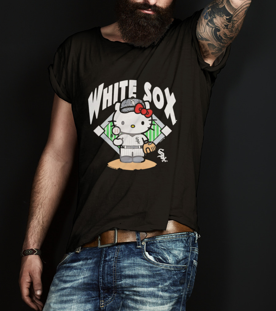 Hello Kitty Playing Baseball With Chicago White Sox T-Shirt