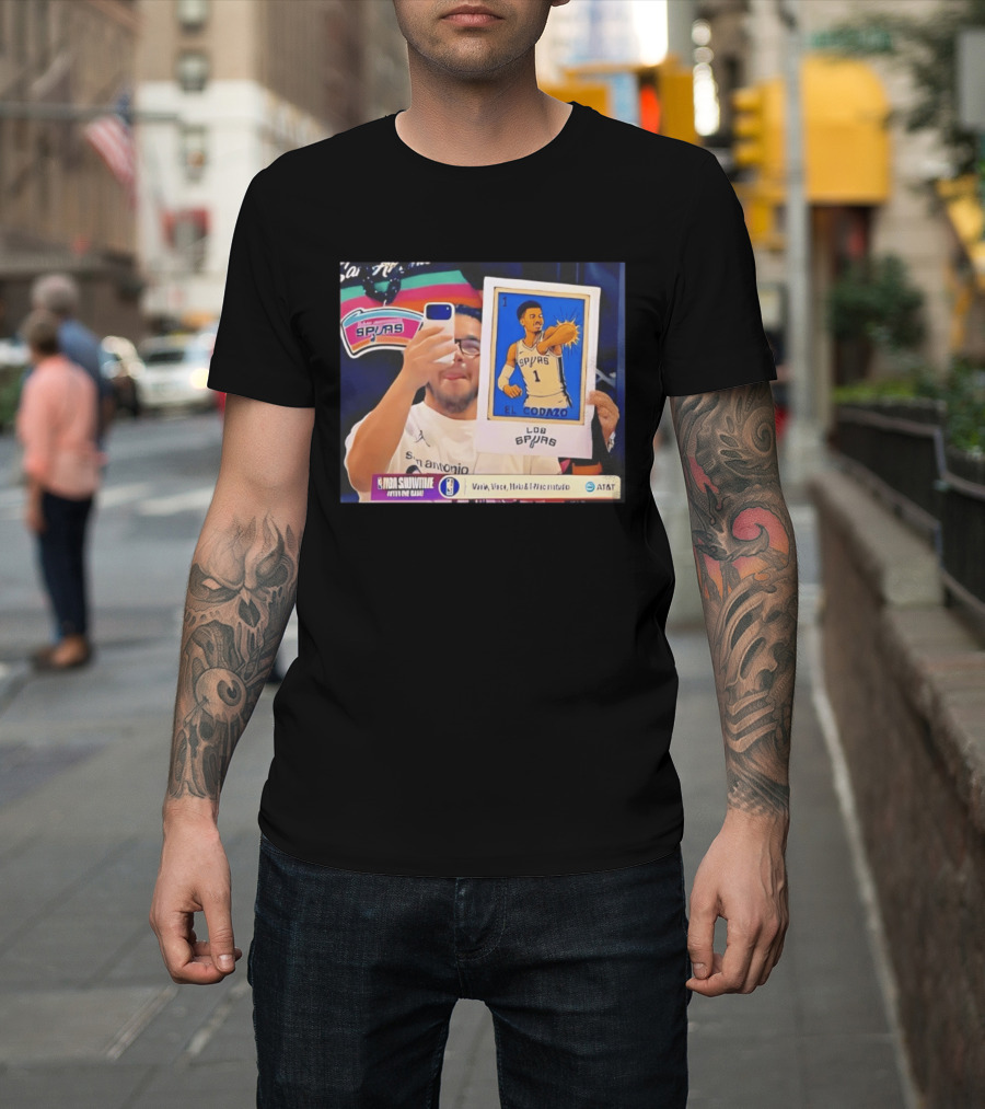 Los Spurs El Codazo Victor Wembanyam NBA Showtime Live Game T-Shirt