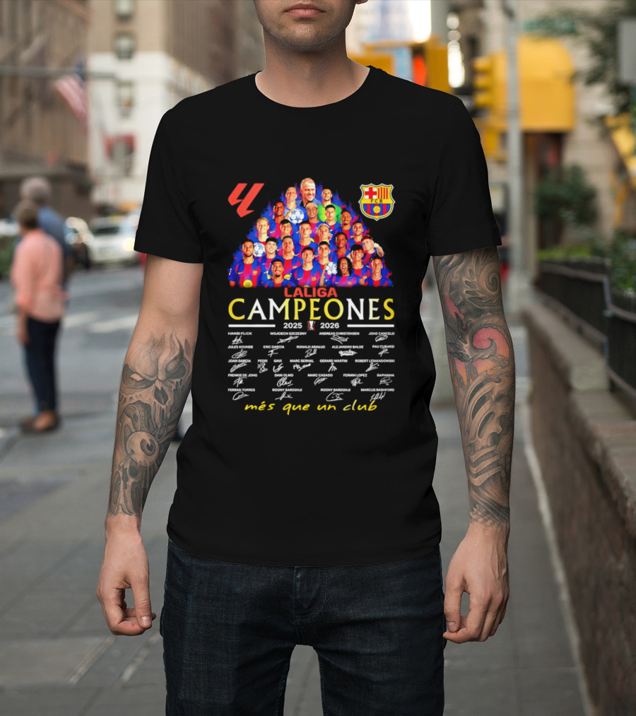 FC Barcelona LaLiga Campeones 2025 2026 Más Que Un Club Signatures T-Shirt