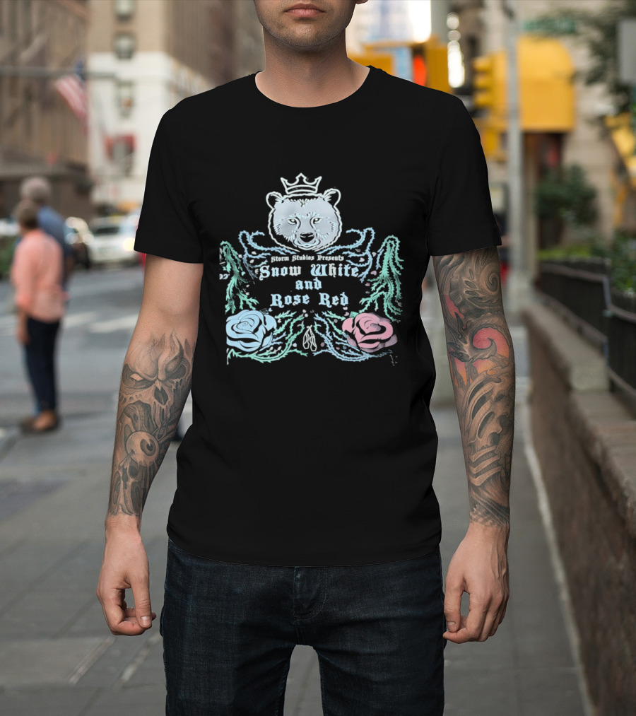 Storm Studios Presents Snow White And Rose Red Bear Crown Roses T-Shirt