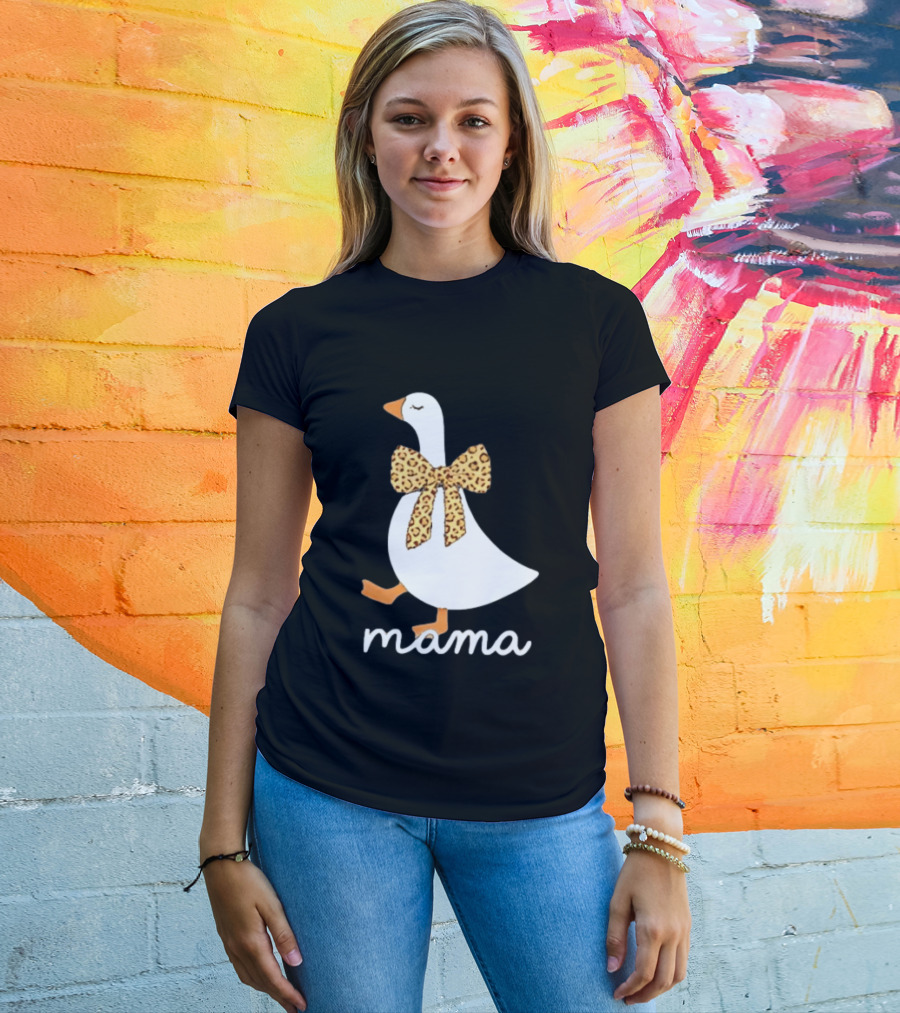 Leopard Bow Goose Mama Cute Animal Print T-Shirt