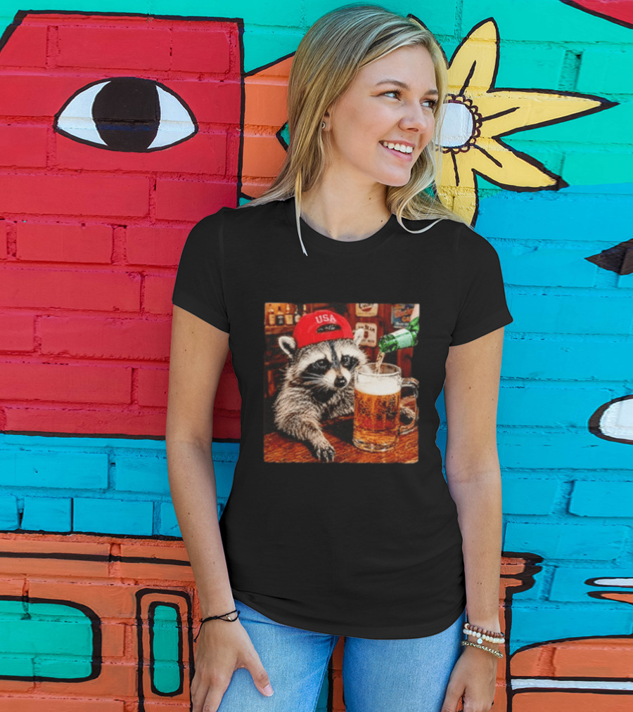 Patriotic Raccoon USA Hat Drinking Beer In Bar Scene T-Shirt