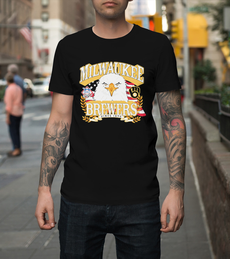 Milwaukee Brewers Eagle American Flag 250th Celebration T-Shirt