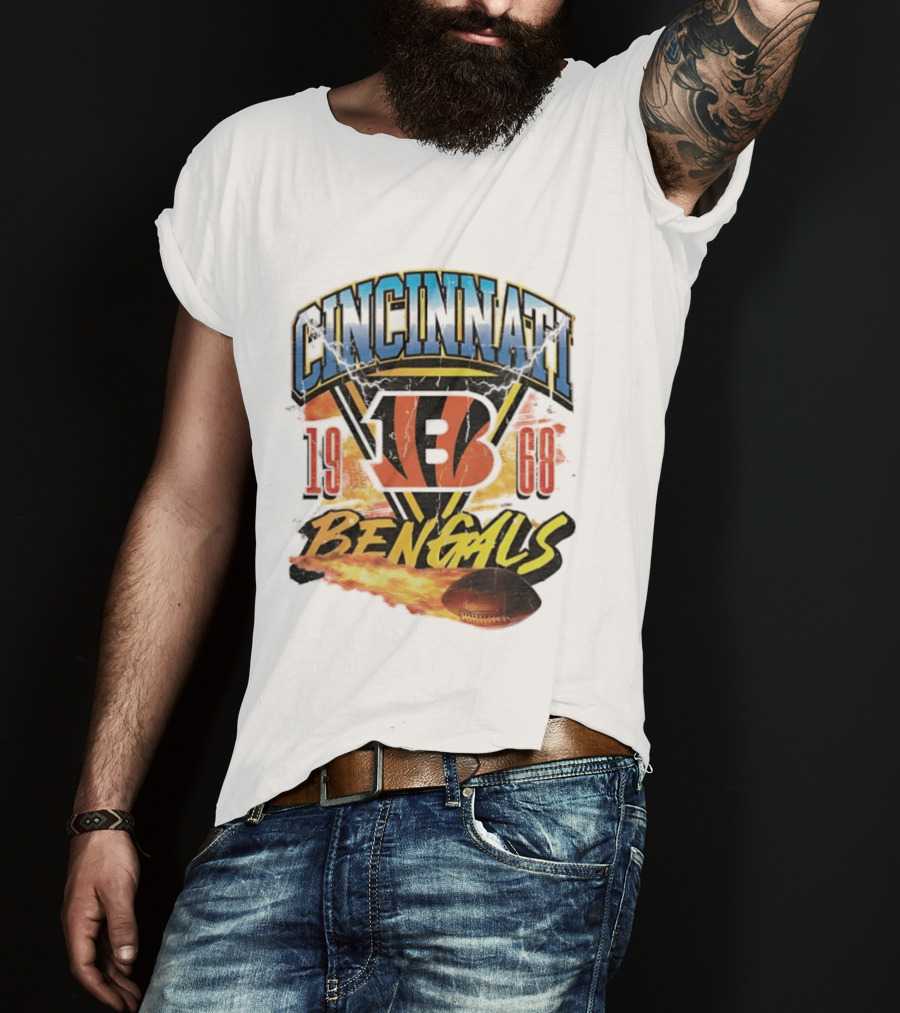 Cincinnati Bengals 1968 Flaming Football Vintage NFL T-Shirt