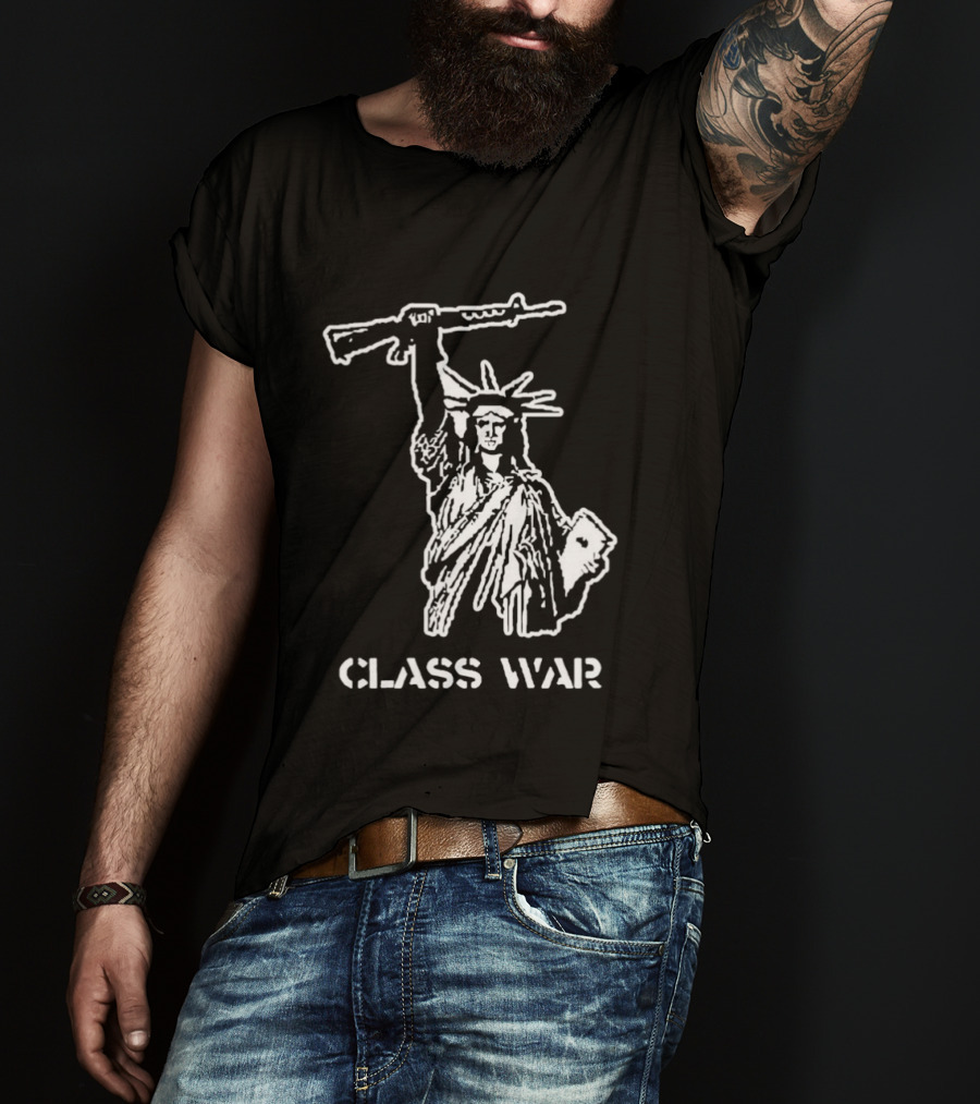 Statue Of Liberty AK 47 Class War New York USA T-Shirt