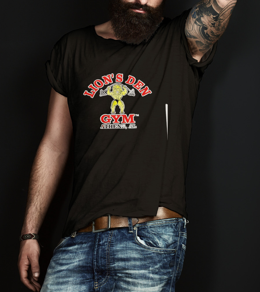 Lion's Den Gym Athens Alabama Fitness Center Weightlifting Lion T-Shirt