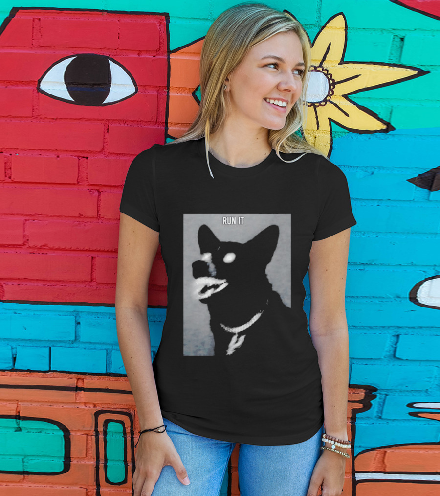 Run It Black Dog Diamond Grill Spurs Pendant T-Shirt