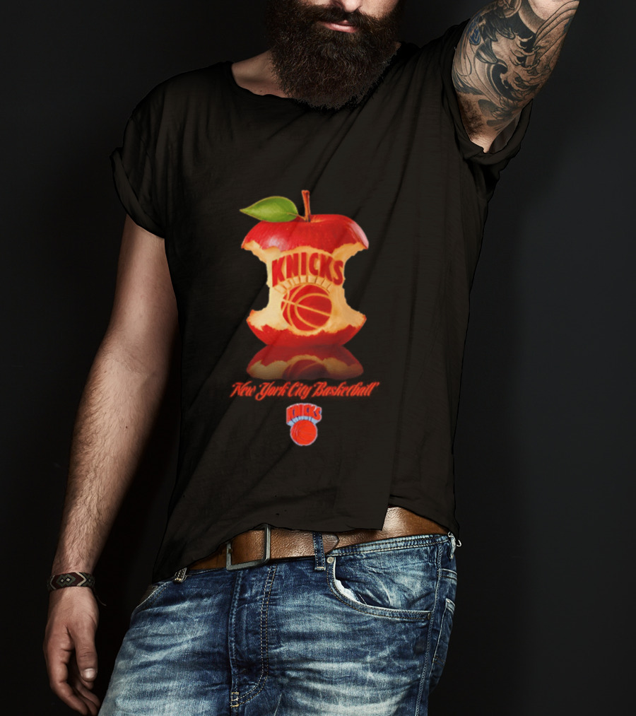 Knicks New York City Basketball Court Apple T-Shirt