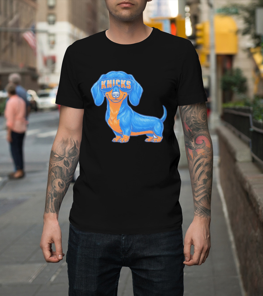 Knicks Dachshund Dog Cartoon Glasses T-Shirt
