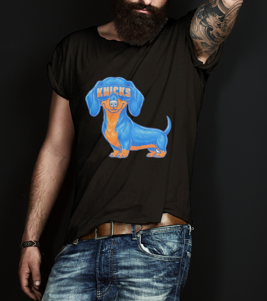 Knicks Dachshund Dog Cartoon Glasses T-Shirt