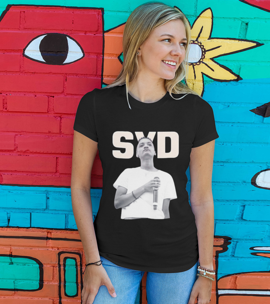 SYD Sydney Bennett Microphone Performance T-Shirt